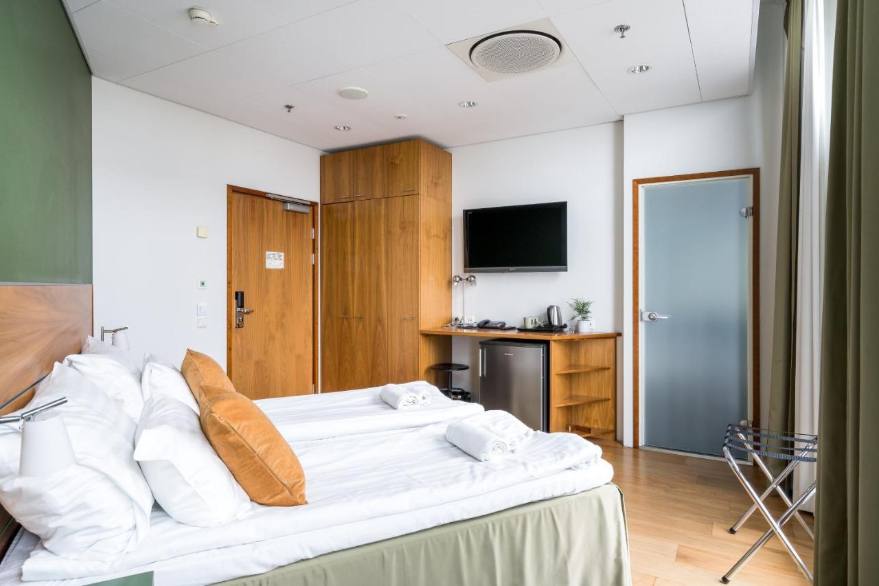 Hiisi Hotel Helsinki Jaetkaesaari Extérieur photo