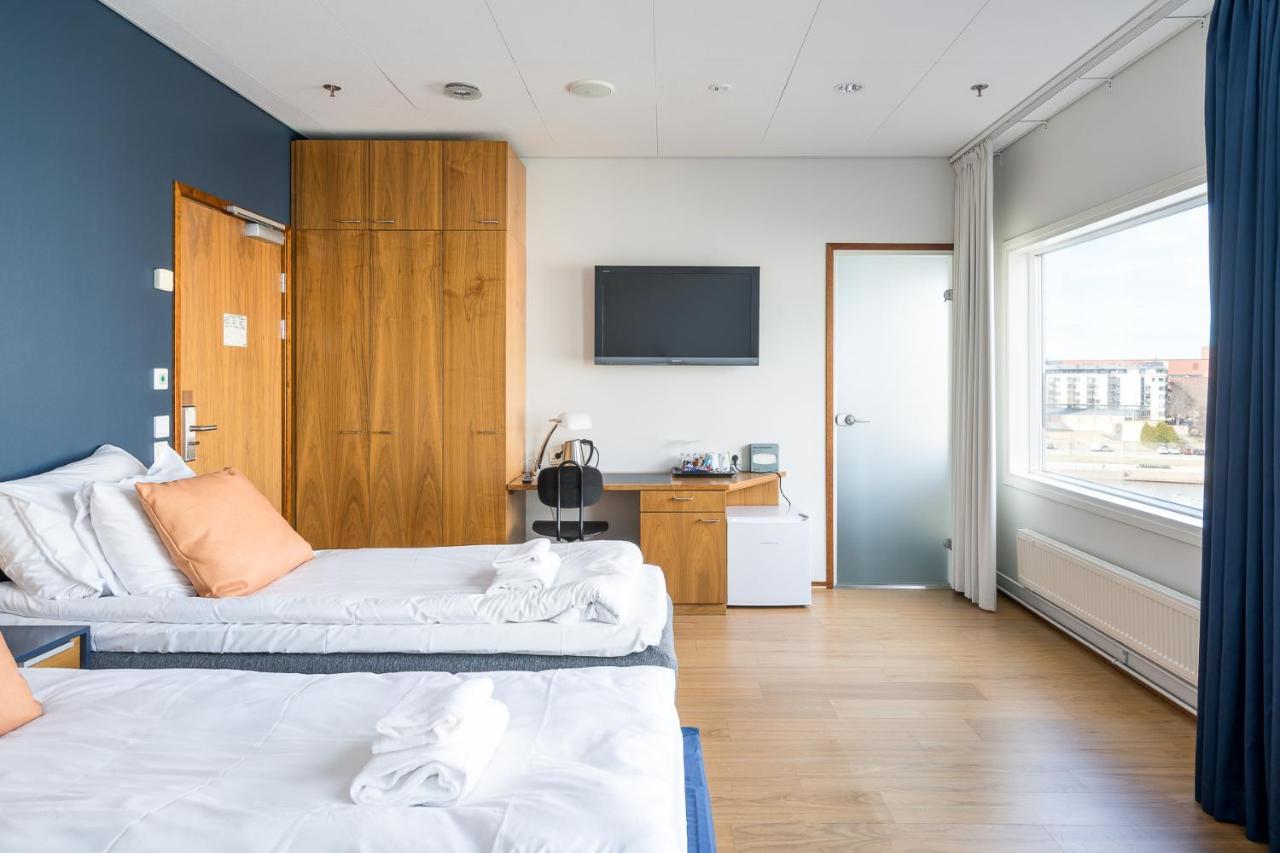 Hiisi Hotel Helsinki Jaetkaesaari Extérieur photo