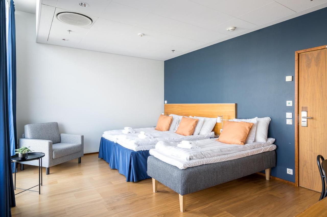 Hiisi Hotel Helsinki Jaetkaesaari Extérieur photo