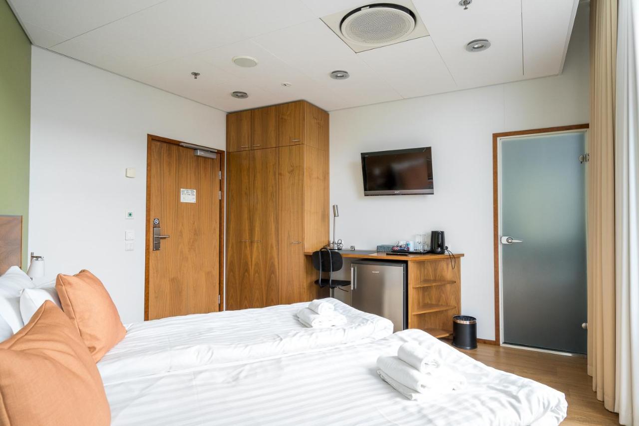 Hiisi Hotel Helsinki Jaetkaesaari Extérieur photo