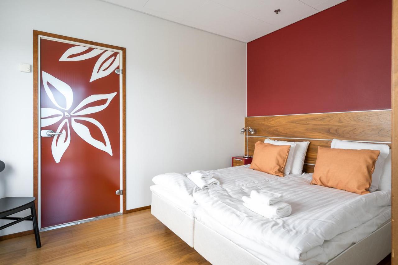Hiisi Hotel Helsinki Jaetkaesaari Extérieur photo